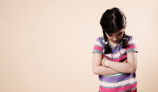 志和教育特训学校教您：如何避免孩子的对抗情绪